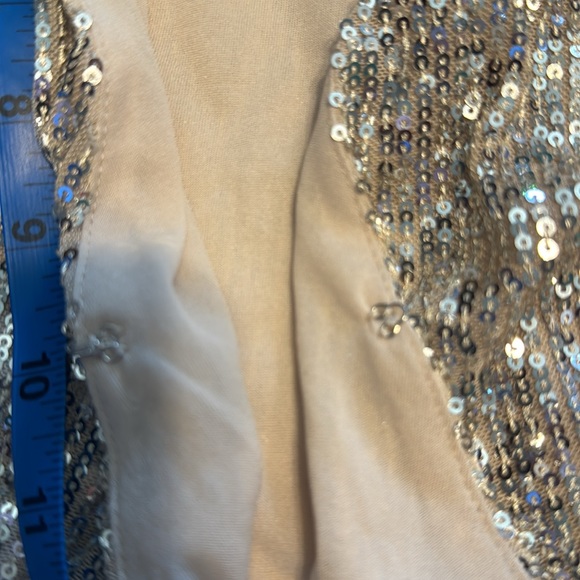 Beautiful H & M Sequined/Sparkly Gold & Silver Top XS Extra Small - Picture 11 of 11